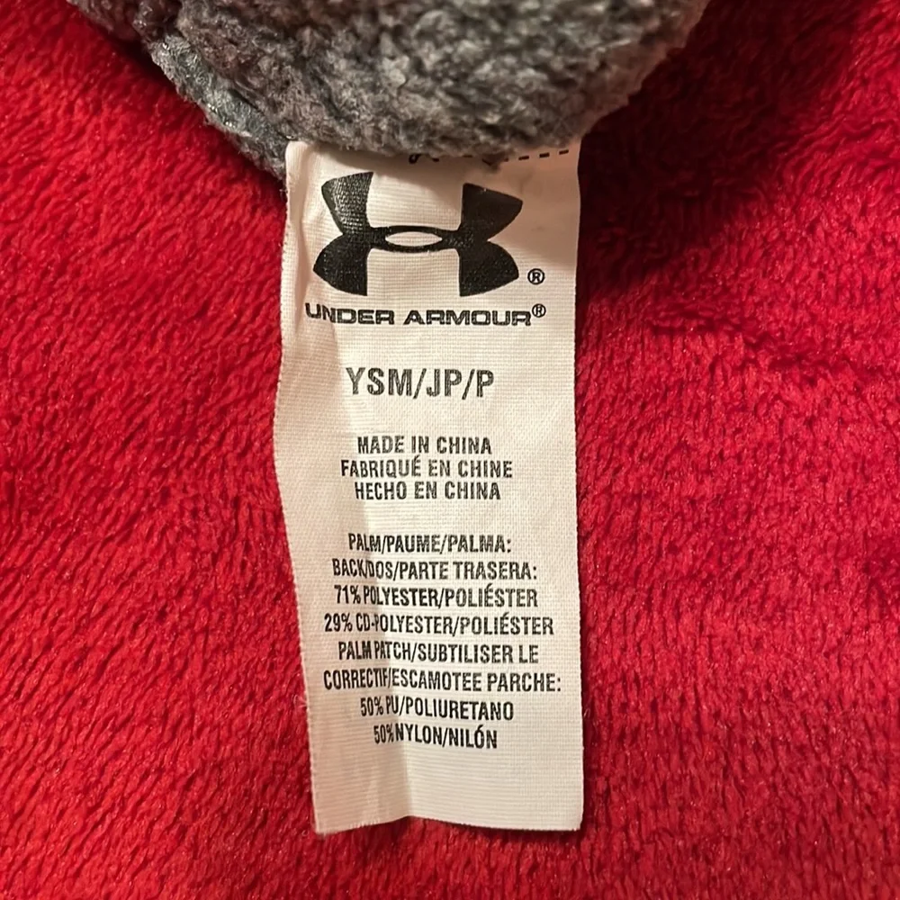 Youth Under Armour Seattle Seahawks Gloves Size YSM